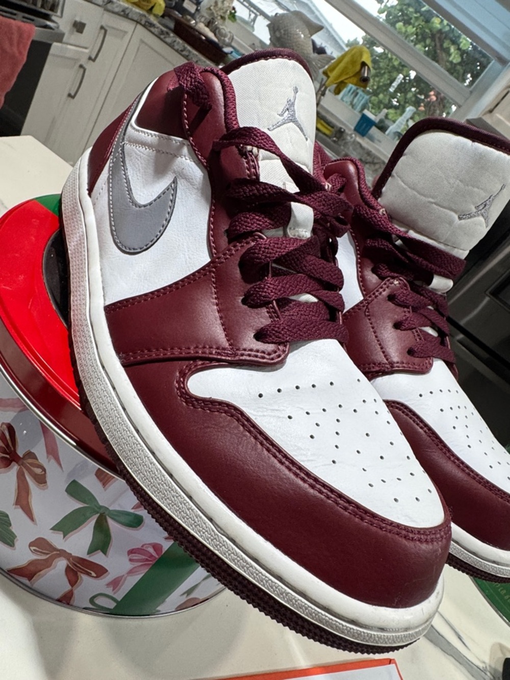 Jordan 1 Low Mens Size 12 Cherrywood Red White Good Condition Sneakers